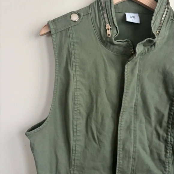Cabi Explorer Vest - Picture 4 of 9
